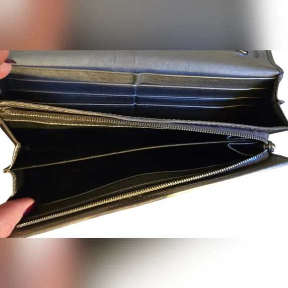 GUCCI LONG WALLET - Picture 7 of 7